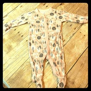 💕CUTE ONE PIECE WITH FOOTIES💕 OLD NAVY SZ 0-3 mo